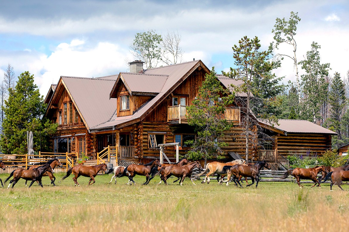 A classic Canadian wilderness lodge.