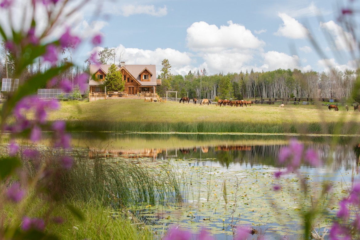 The lodge at Siwash Lake - an all-inclusive luxury wilderness resort